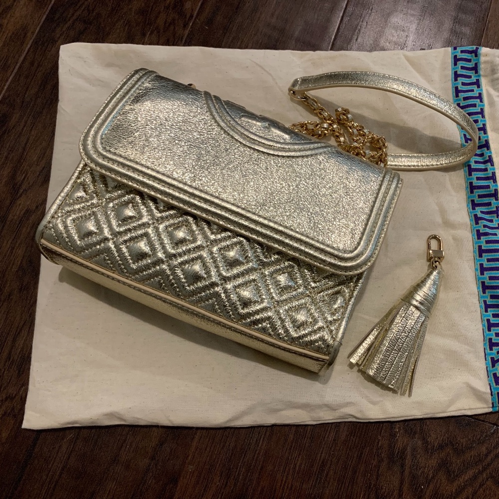 Tory Burch Fleming Small Convertible Shoulder Bag